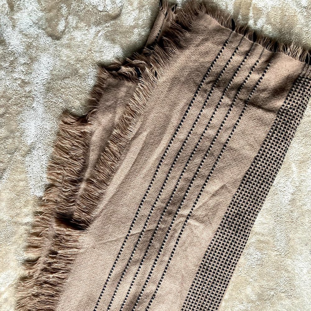 Blanket Scarf | H&M | Black and Tan